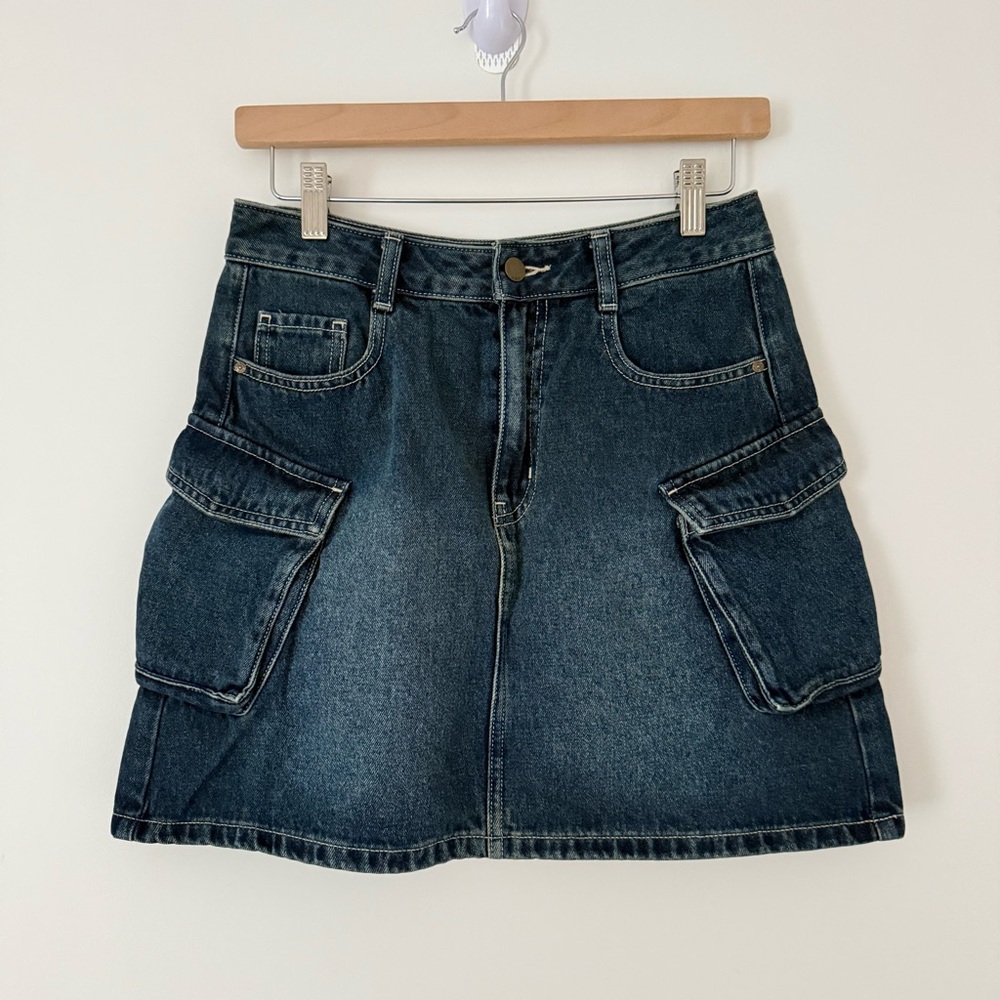 🌱2/$10 | Denim Cargo Mini Skirt